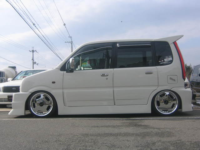 SukeKereta: Perodua Kenari Move VIP Style Bodykit -White-