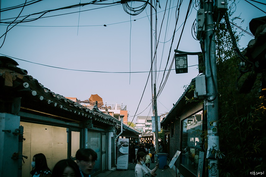 Hanok Village in Ikseon-dong