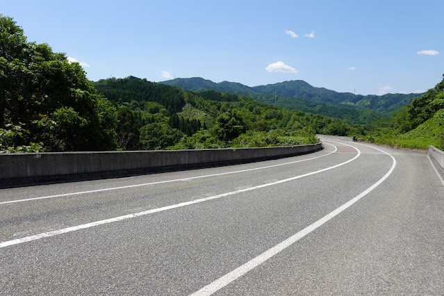 鳥取県西伯郡南部町東上  金山大橋