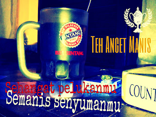 Sembari Minum Teh