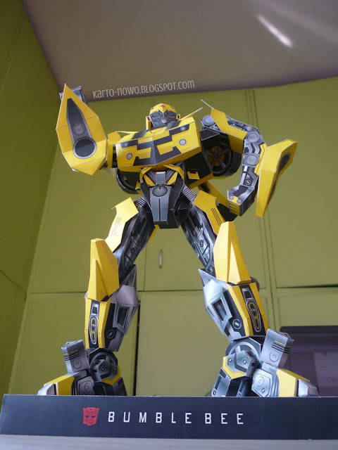 bumblebee, papercraft, transformers, bumblebee, papercraft model, papercraft,  transformers, model kartonowy, robota, bumblebee z papieru, transformers papercraft, papierowe modele, kartonowy bumblebee, image of bumblebee, photos of bumblebee, papercraft download, pobierz kartonowe modele, sciagnac kartonowe modele, obraz transformers, zdjęcie bumblebee