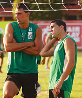 Oriente Petrolero - Sebastián Britos, Hernán Zanni - DaleOoo.com página del Club Oriente Petrolero