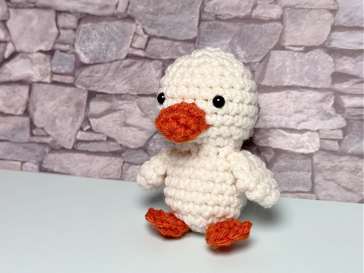 Free Crochet Mini Duck Pattern - Amigurumi Tutorial - Grace and Yarn