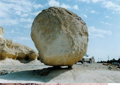 flying rock_flying stone_flying_rock_stone_meraj_nabi_muhammad_pathar_air_hama_saudi arab_saudi arabia_ksa_fake_hoax_real stroy