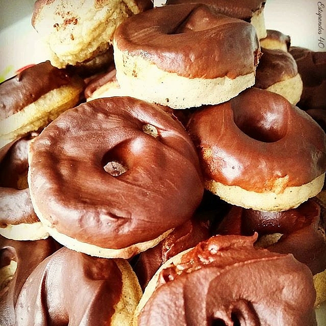 mini-donuts-de-chocolate