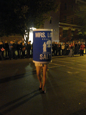 High Heel Races: Salt! With legs!