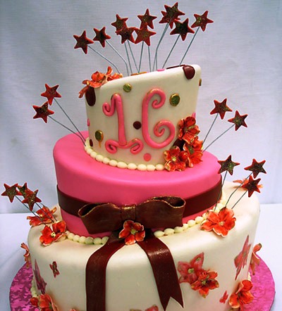 Sweet Birthday Cakes on Sweet Sixteen Birthday Cakes   Birthday Cake   Cupcake