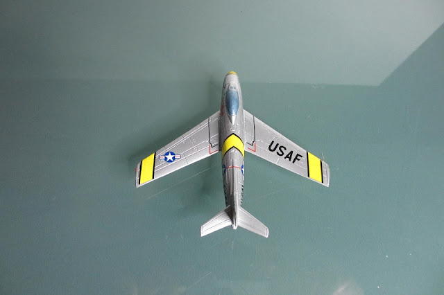 1/144 North American F-86 Sabre USAF diecast metal aircraft miniature