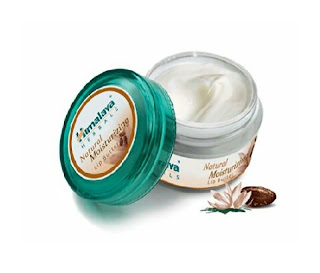 himalaya-herbals-natural-moisturizing-lip-butter