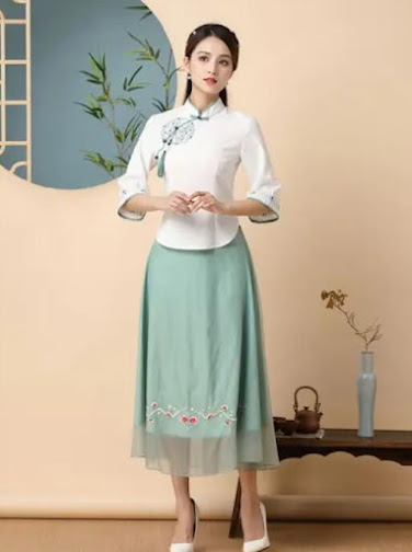 A Fusion of Tradition and Style: Green and White Cheongsam Dresses for the Modern Woman