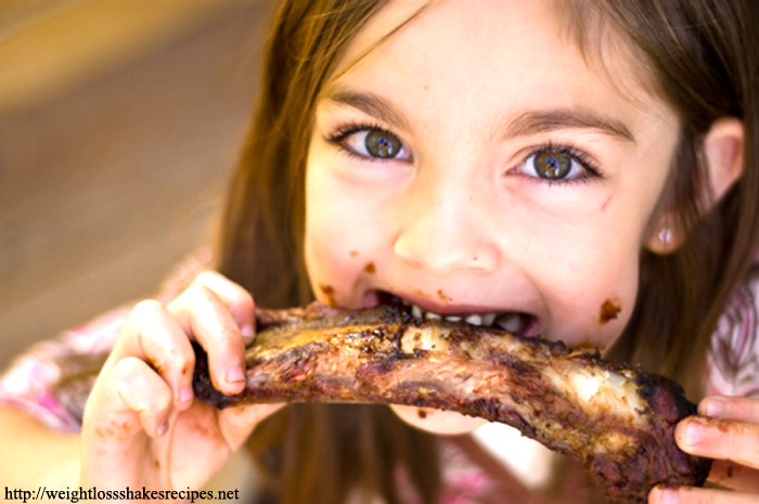 girl eating meat - Pretty girl -  Eat Healthy