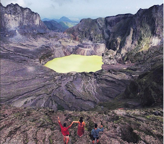 gunung di Jawa Timur untuk pendakian 