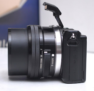 Jual Kamera Mirrorless Sony a5000 Lensa 16-50 OSS