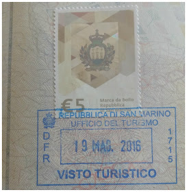 selo e carimbo de San Marino no passaporte