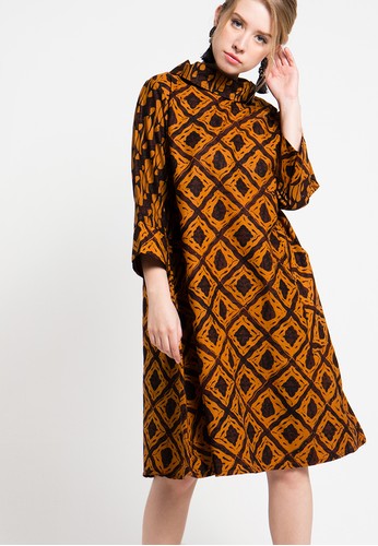  27 model dress  batik  cap wanita modern desain  simple 