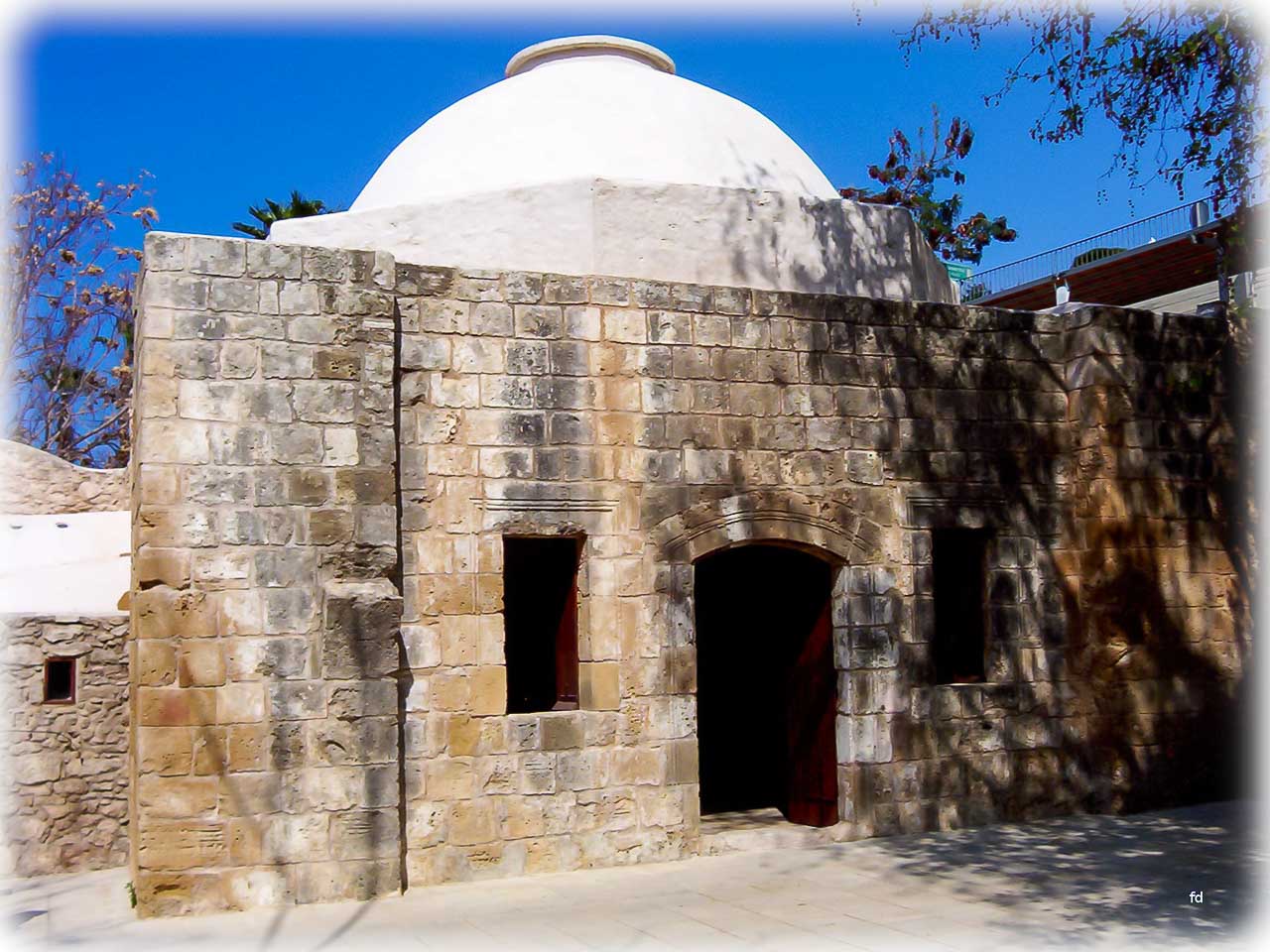 Odrestaurowana średniowieczna łaźnia w Ktima Pafos.
