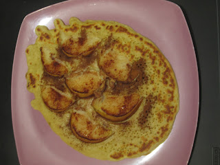 CREPES COM MAÇÃ