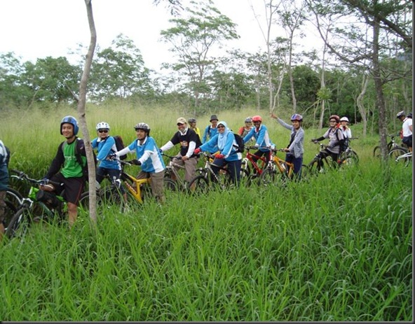 Wisata sepeda kali Kuning 2011