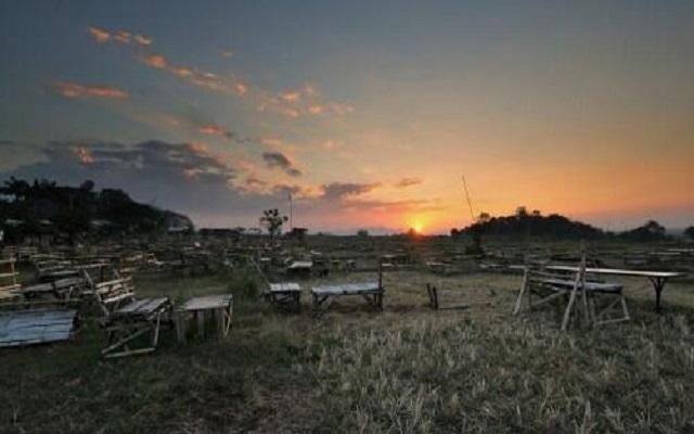 Pesona alam bukit Gronggong Cirebon