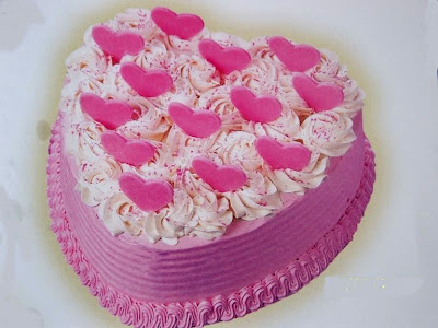 love and pink wedding cake