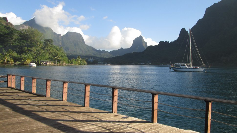 Vue sur la Baie de Cook vers Pao Pao