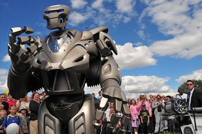  Robot Titan, Robot Tercanggih, Terpintar dan Termahal Di Dunia