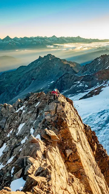Traveler, Mountain, Snow, Nature Wallpaper