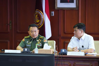Kasad Apresiasi PT. DI Dalam Mendukung Kesiapan Operasional Pesawat TNI AD