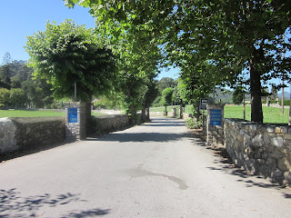 Entrada a        Hotel rural de Naves de LLanes                                               (el pueblo más bonito de Asturias 1961