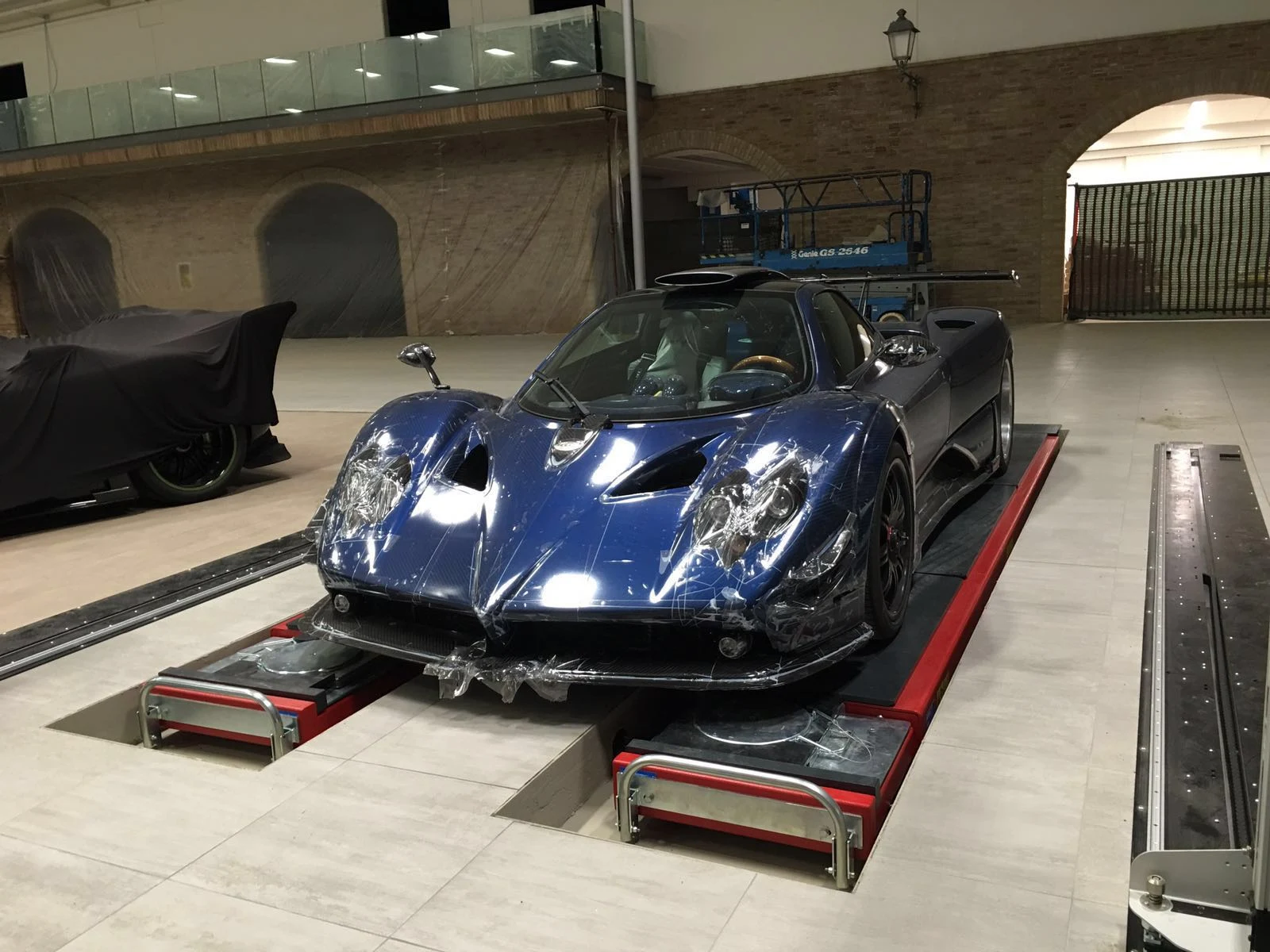 Siêu xe Pagani Zonda MD lộ diện với vẻ ngoài tuyệt đẹp