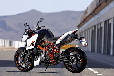 2010 KTM 990 Super Duke R Rear Side View