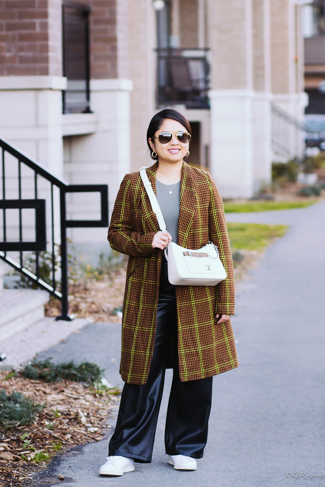 Stradivarius Plaid Coat | Zara Wide Leg Leather Pants | Louis Vuitton Marelle in Epi Leather | Zara Bodysuit | Adidas Stan Smith | RayBan Sunglasses | Fall Fashion | Petite Outfit Ideas