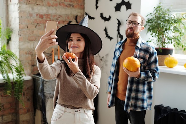 TURN YOUR HOME INTO AN AUTUMN HAVEN WITH THIS DECORATION TIPS.