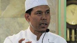    Munarman: Hasil Test SWAB Habib Rizieq Negatif