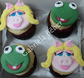 cupcake piggy caco