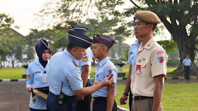 2 Perwira Dan 19 Personel Lanud Husein Sastranegara Naik Pangkat