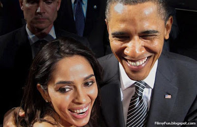 Mallika_Sherawat_with_obama_FilmyFun.blogspot.com