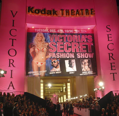 Victoria's Secret The Hottest Fashion Show In Hollywood