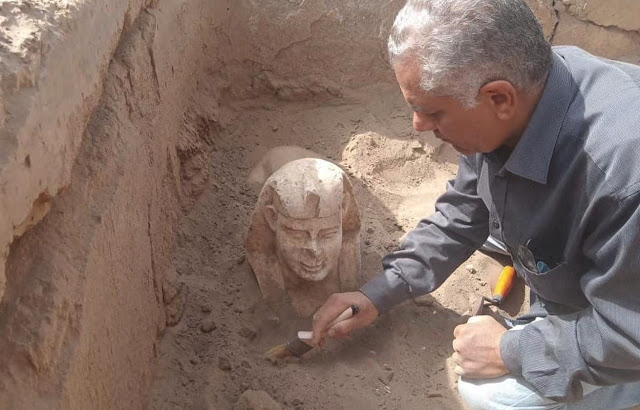 Νέοι αρχαιολογικοί «θησαυροί» στην Αίγυπτο - Βρέθηκε άγαλμα Σφίγγας της ρωμαϊκής περιόδου