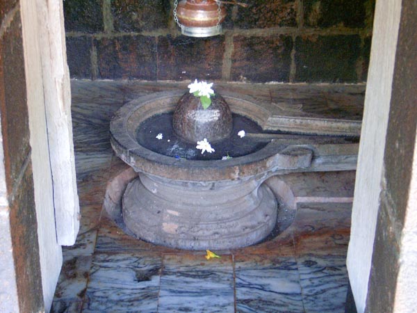 Shiv Ling at Kade Varcha Ganpati Temple