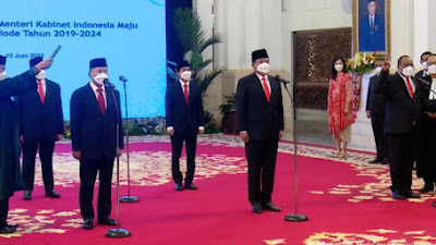 Hanya Dua Menteri, Jokowi Resmi Lantik Zulhas Jadi Mendag, Hadi Tjahjanto Menteri ATR/BPN