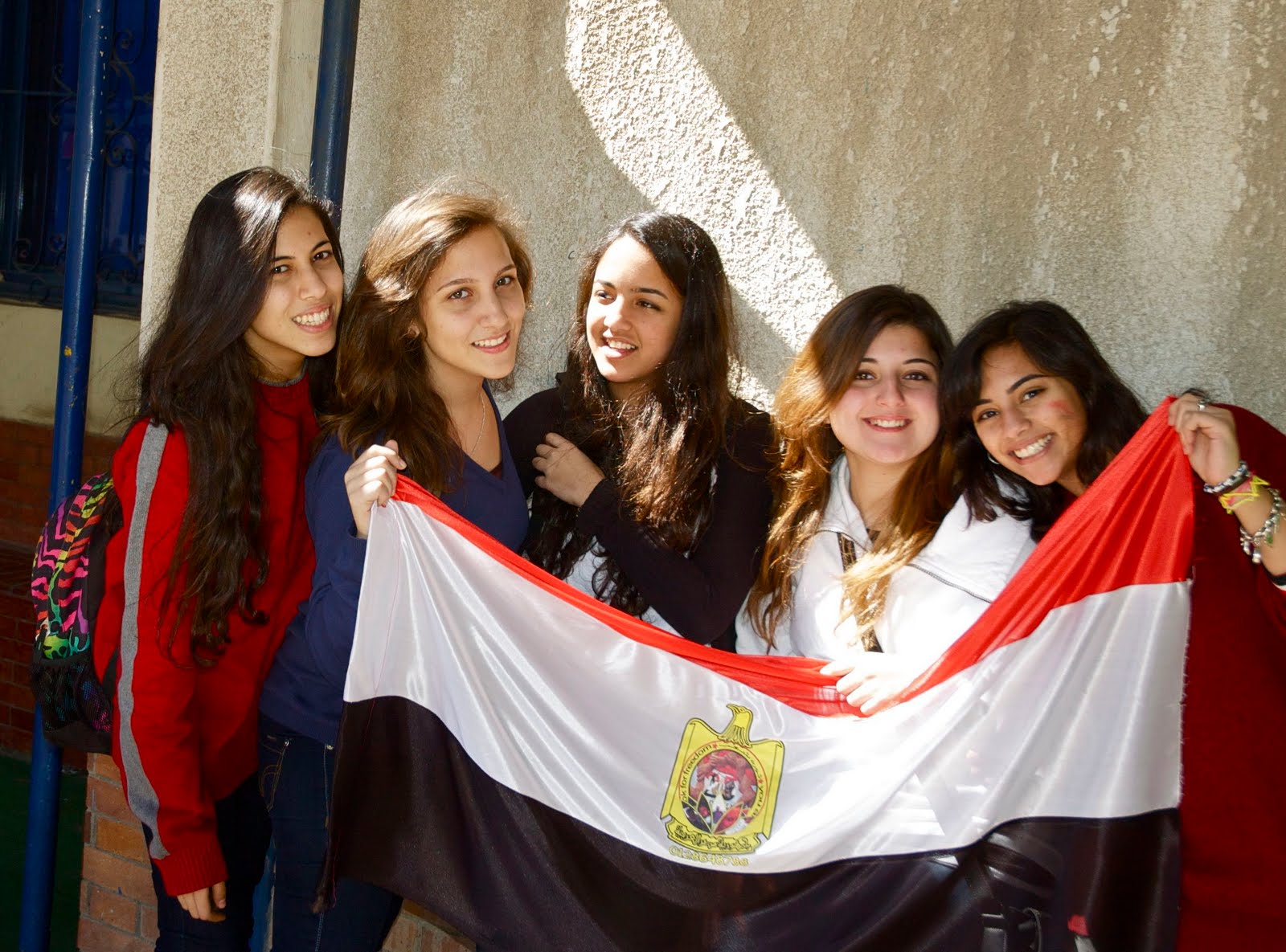 Students at the Egyptian American International School in New Cairo ...