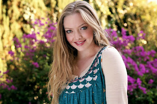 Amanda Seyfried Wallpapers Free Download