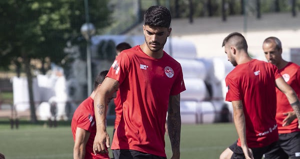Málaga, sitúan a un gran lateral derecho