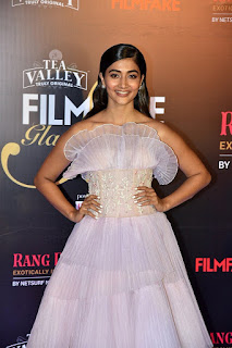 Pooja Hegde At Filmfare Glamour And Style Awards 2019