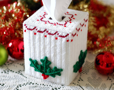 https://www.etsy.com/littlesapphire/listing/664197371/pattern-holly-leaf-tissue-box-cover-in?utm_source=Copy&utm_medium=ListingManager&utm_campaign=Share&utm_term=so.lmsm&share_time=1543864937784