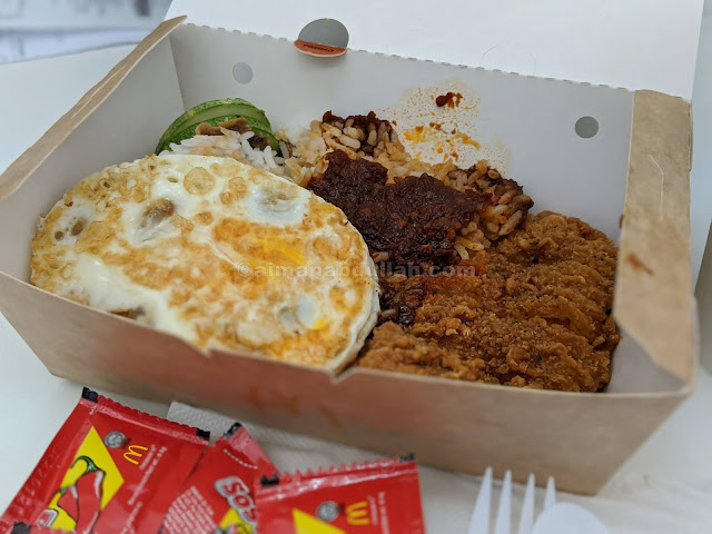 Menu Baru McDonalds Nasi Lemak Spicy Chicken McDeluxe Dan McFlurry Cendol