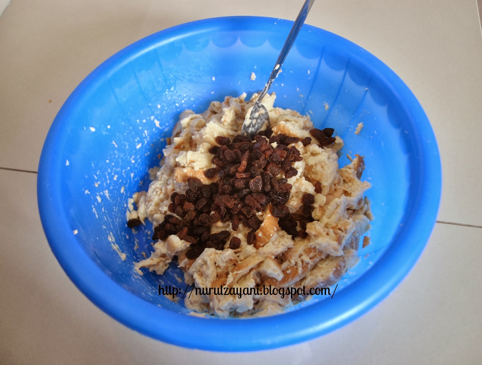 Resepi : Puding Roti Susu Berkismis ~ NurulZayani.Com