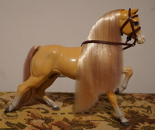 Barbie Fancy Colour horse / Farbenspass Pferd