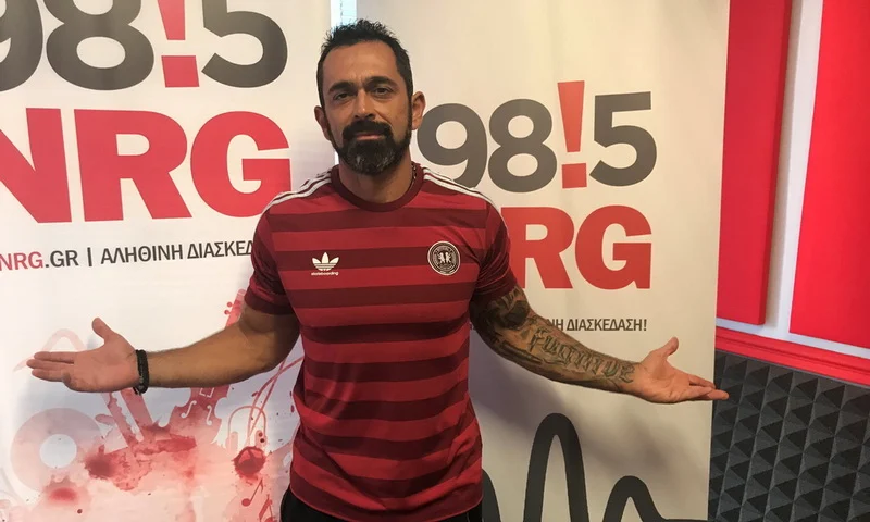 O Bo στο studio του NRG 98.5